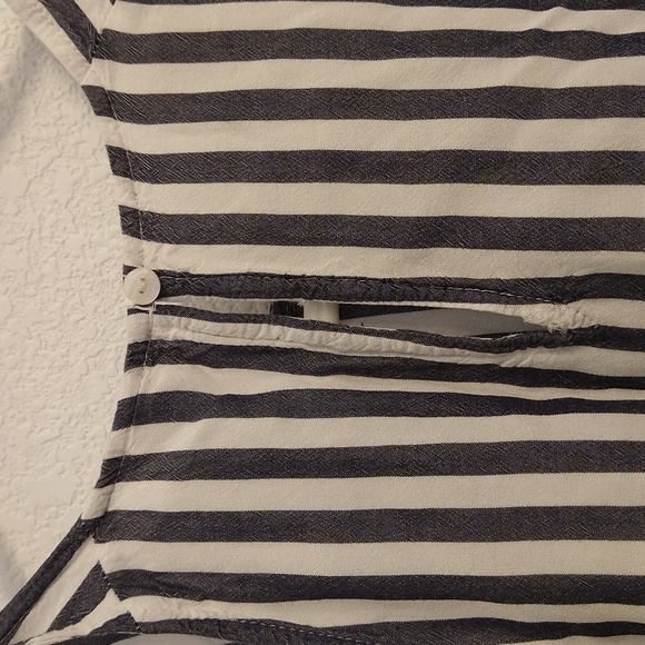 *Old Navy* Blue and white vertical stripe tank - Picture 2 of 2
